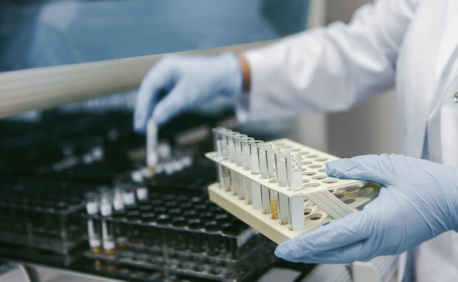 Laboratory worker