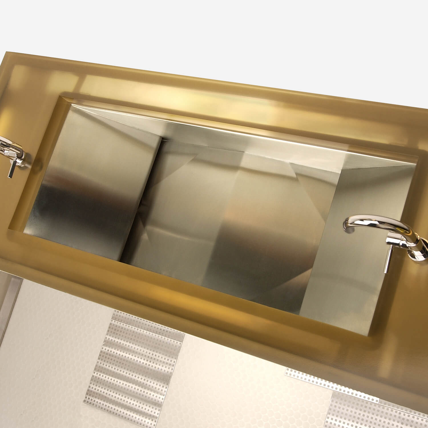 3672 Carousel File 4