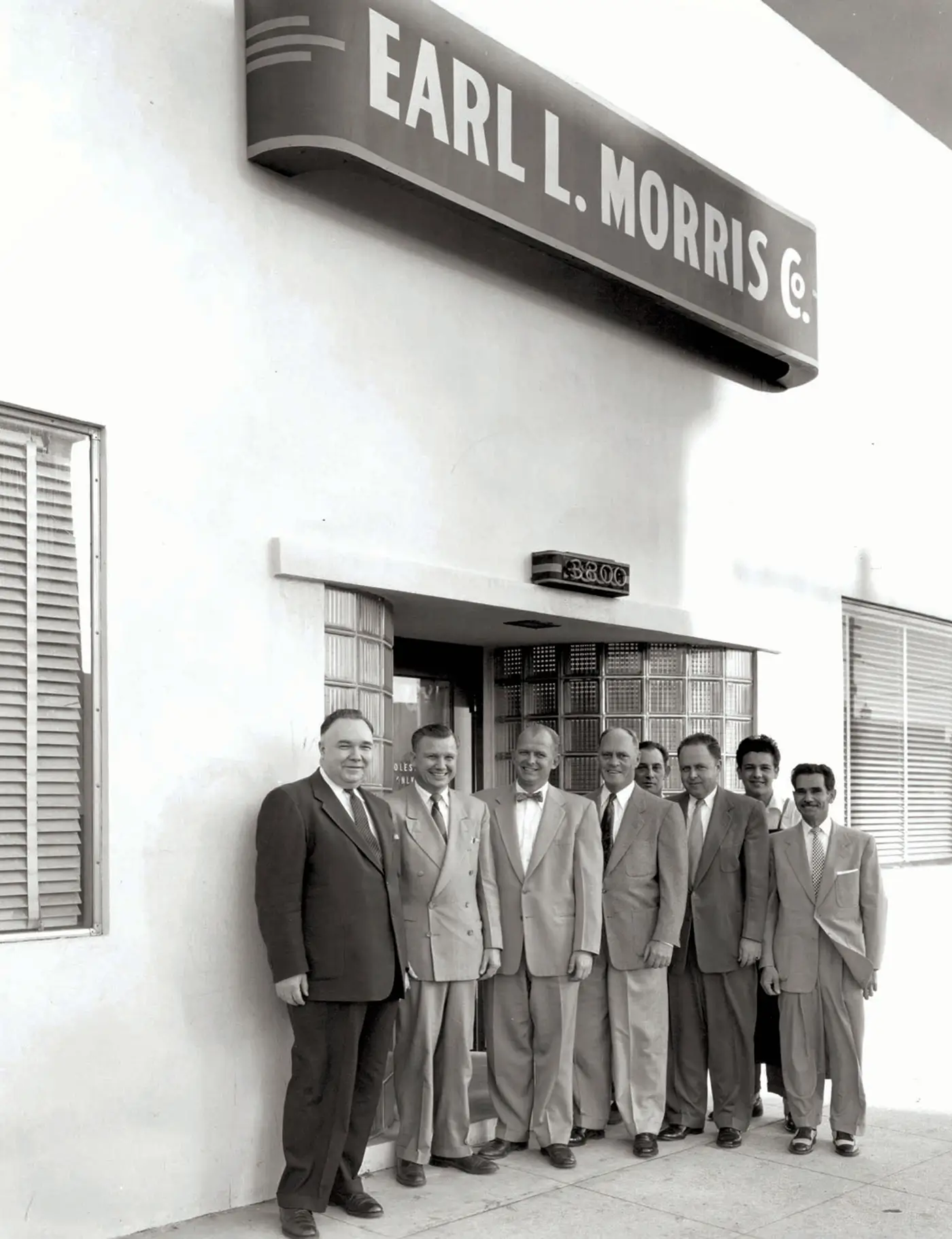 Historic Earl L. Morris Company photo