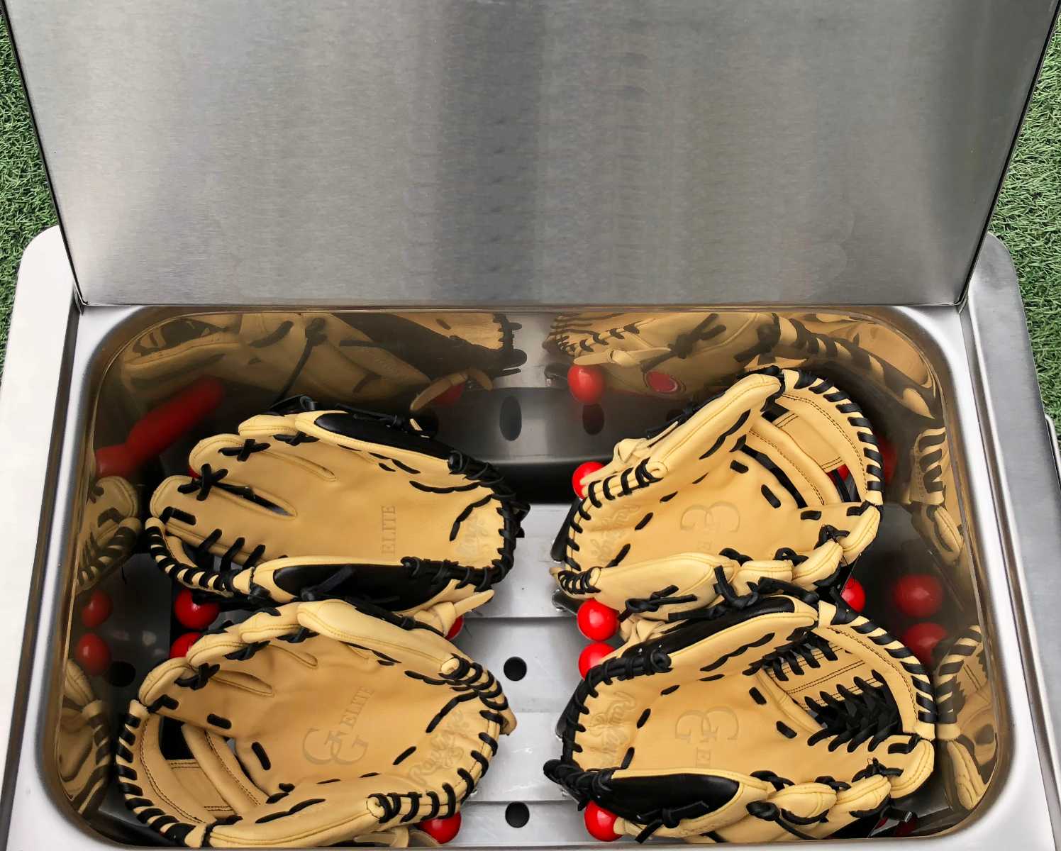 T-12-M-GLOVEPRO Carousel File 9